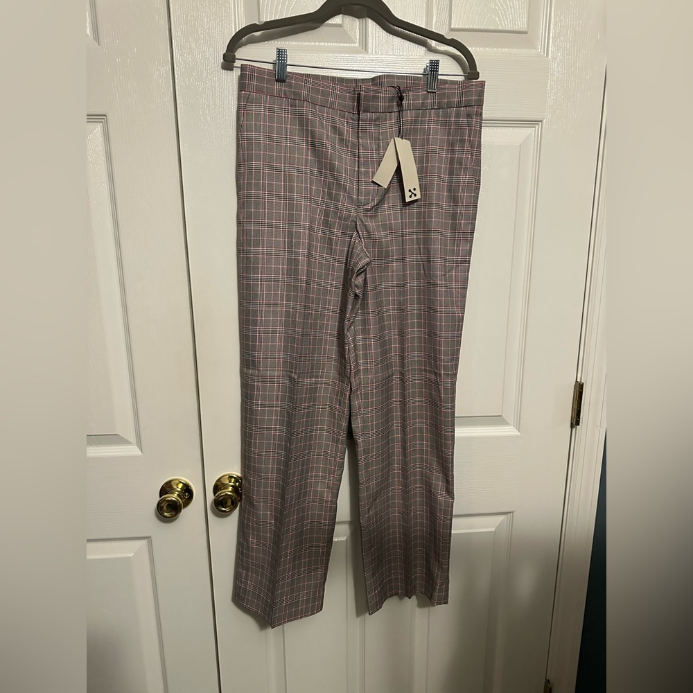NWT WE-AR4 Women's Plaid Trousers